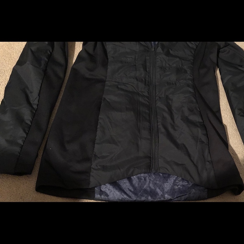 Ladies Jacket - Picture 2 of 4